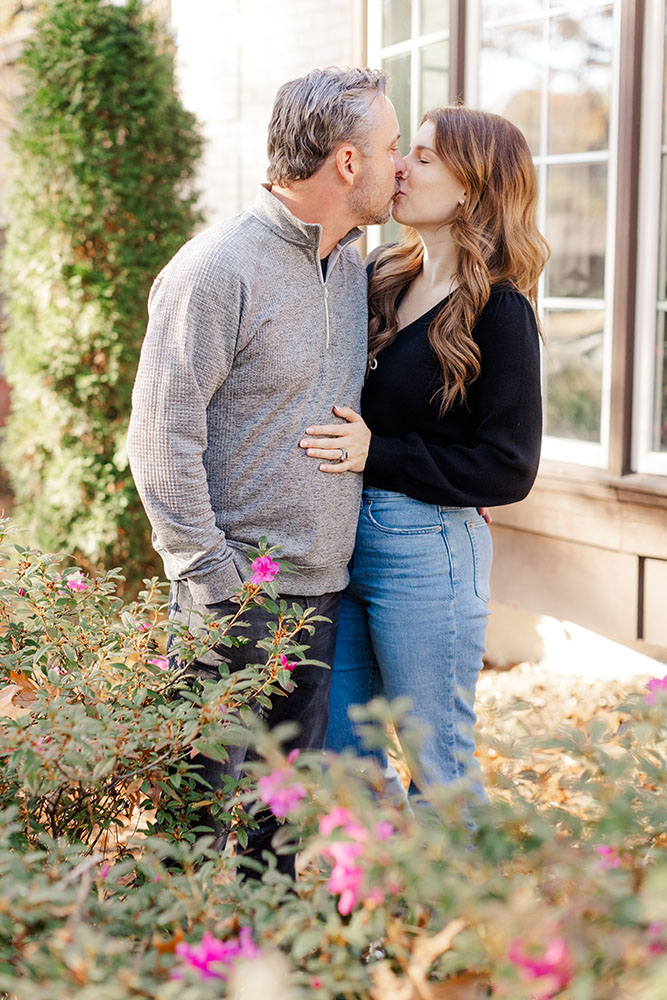 Authentic family connection captured by Little Rock photographer Allison Maxwell